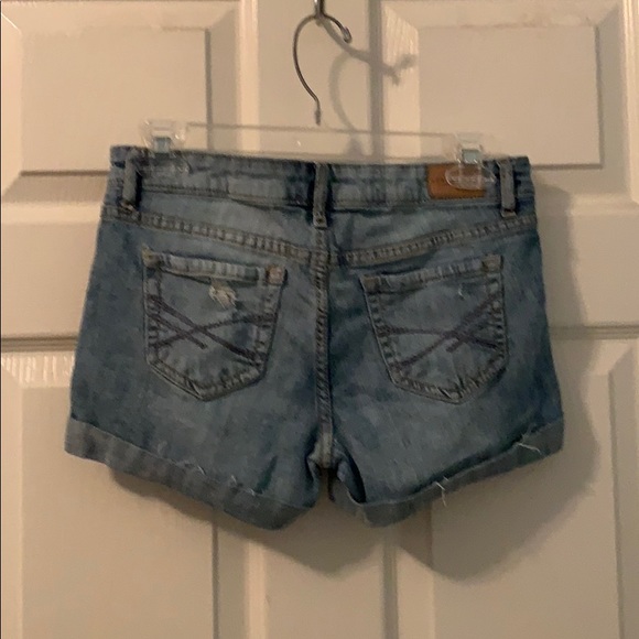 🌼SALE🌼 Aeropostale High Rise Midi Shorts - Picture 3 of 4